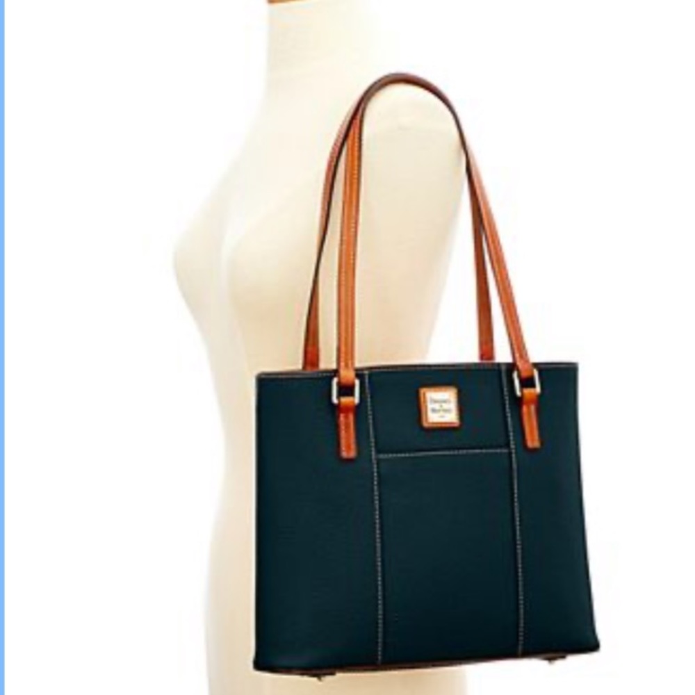 Dooney & Bourke bag
